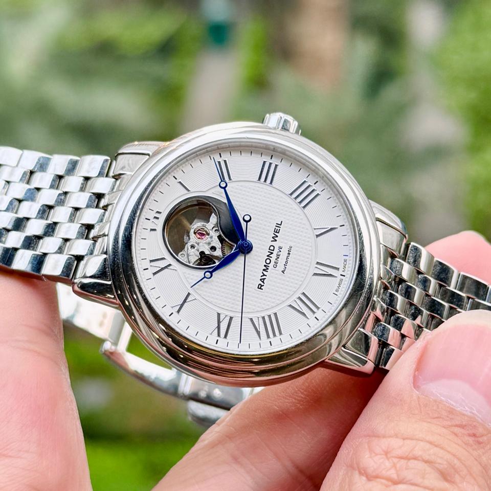 Raymondweil maestro openheart-duoc-ban-tai-Thelegends.vn (Master of Time) - Luxury Watch