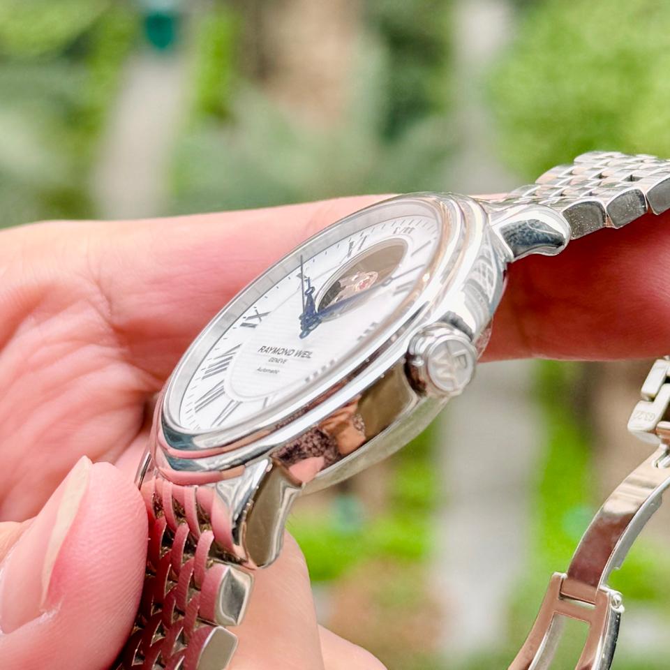 Raymondweil maestro openheart-duoc-ban-tai-Thelegends.vn (Master of Time) - Luxury Watch