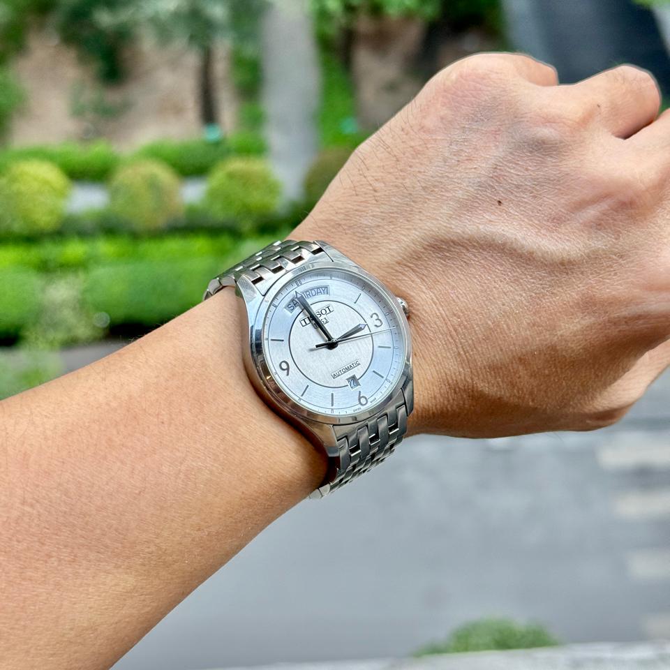 Tissot daydate automatic-duoc-ban-tai-Thelegends.vn (Master of Time) - Luxury Watch