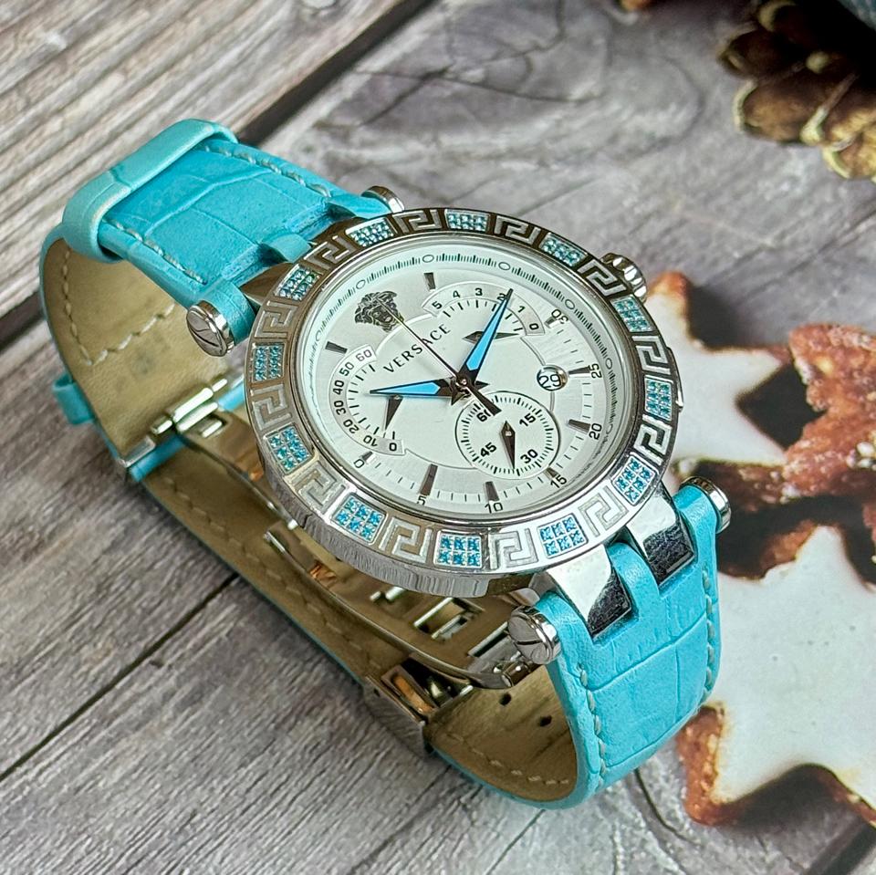 Versace vrace-duoc-ban-tai-Thelegends.vn (Master of Time) - Luxury Watch