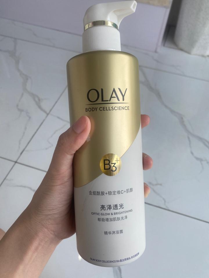 Sữa tắm làm sạch, trắng da và đều màu da Olay Body Science B3 + Vitamin C Crème Body Wash 500gr-duoc-ban-tai-NGHIA HUONG True Beauty