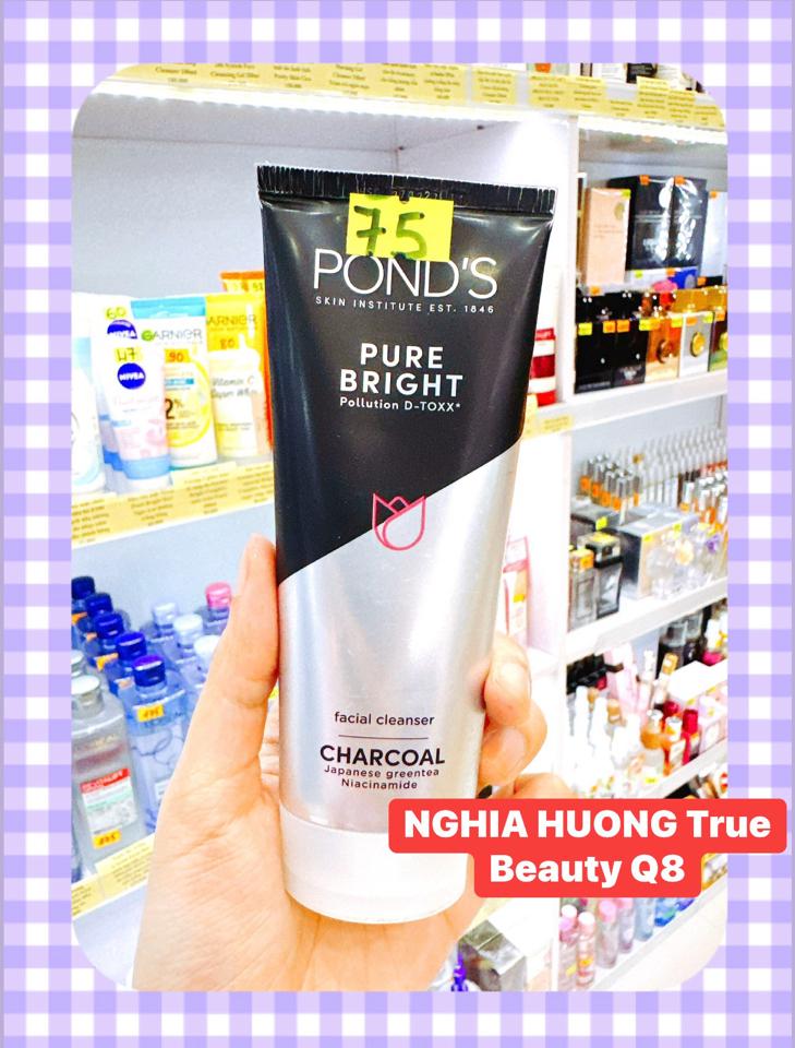 Sữa rửa mặt Pond’s Sáng Mịn Sạch Sâu Than Hoạt Tính Detox Da-duoc-ban-tai-NGHIA HUONG True Beauty