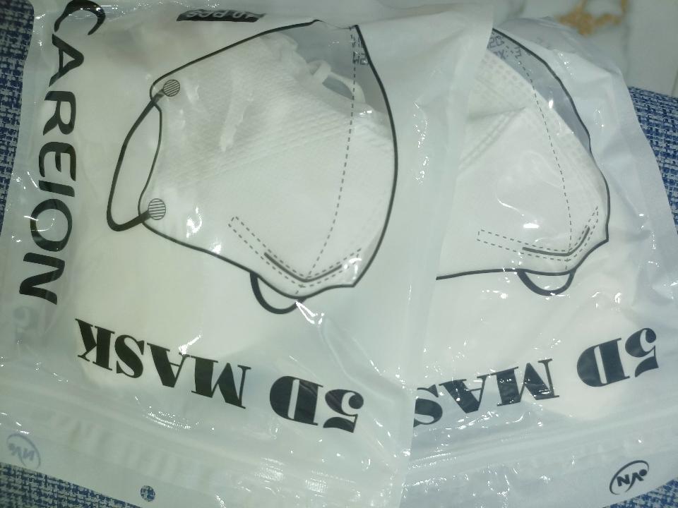 Khẩu trang 5D Careion (100c)-duoc-ban-tai-Linh Vân