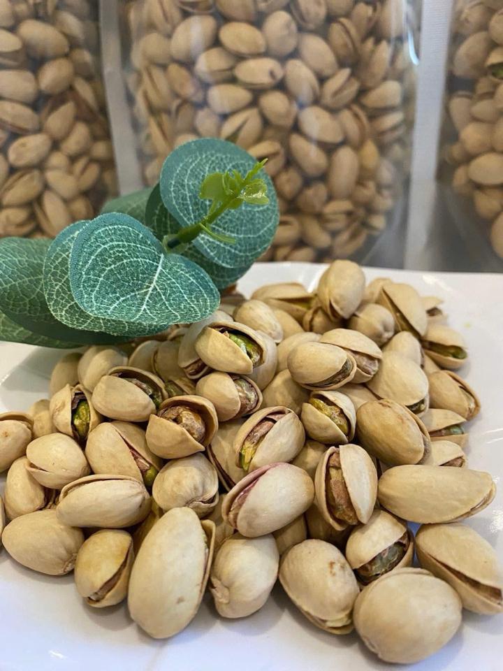 Hạt dẻ cười trắng-duoc-ban-tai-DITA MART