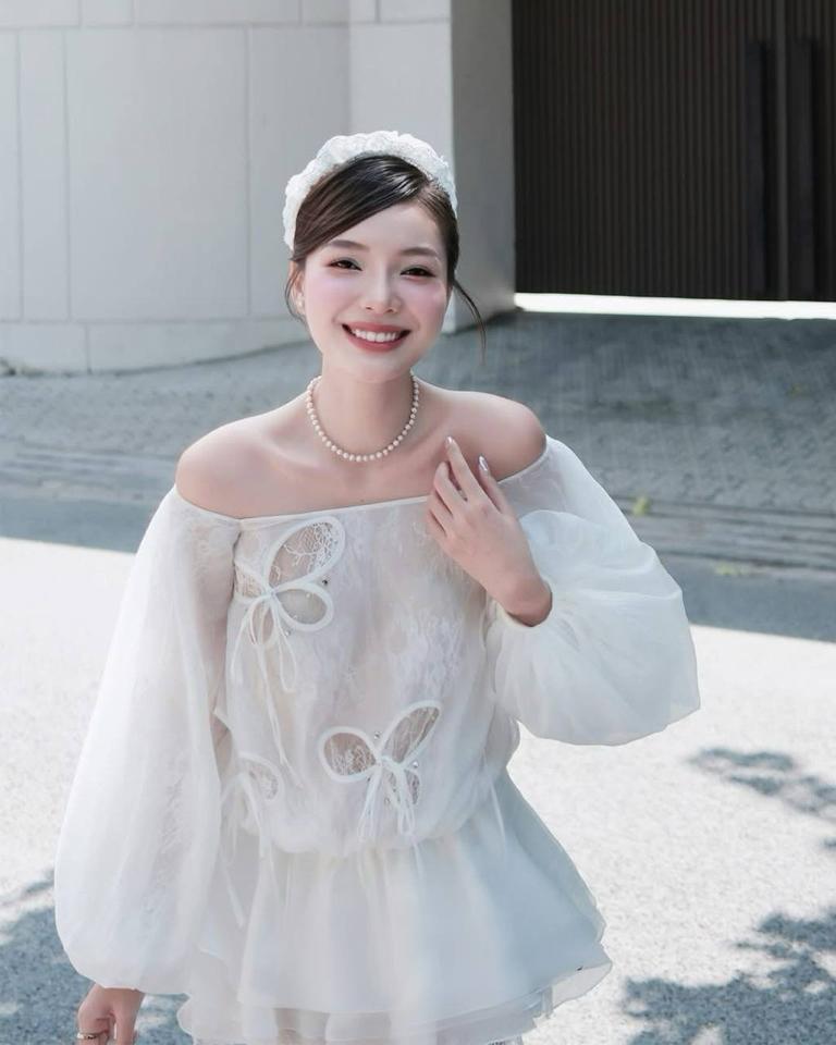 Váy trễ vai chất tơ cao cấp, có lót ren siêu xịn🤩🤩 Freesize-duoc-ban-tai-By.linhcam