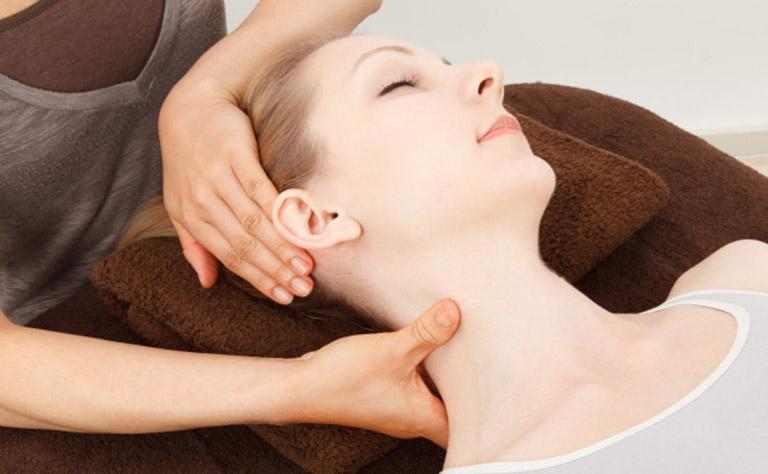 Matxa vai gáy ngửa-duoc-ban-tai-TRANG QUỲNH BEAUTY & SPA
