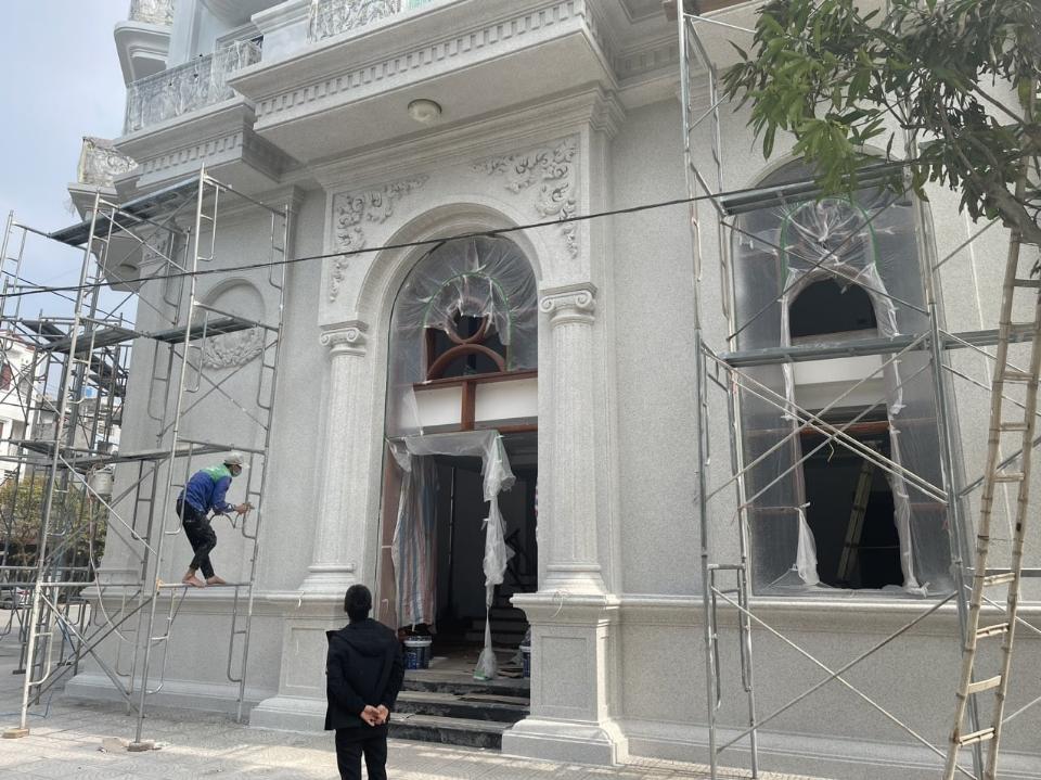 Sơn đá cao cấp-duoc-ban-tai-HVN Siêu thị sơn và chống thấm