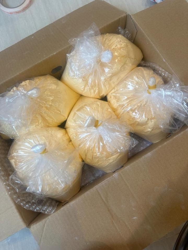 Kem Cốt Vip Thái ( 1kg ) -duoc-ban-tai-Uyên Lam Cosmetics