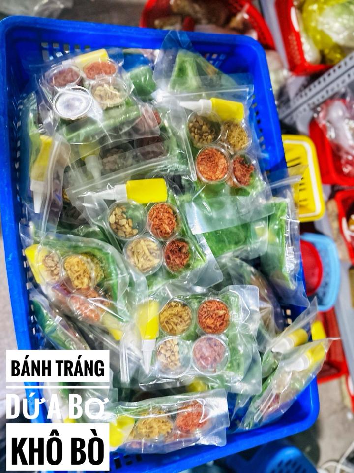 Banh tráng bơ dứa khô bò -duoc-ban-tai-Ngoc Vang Banh Trang