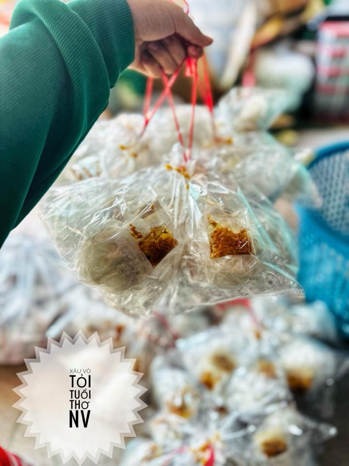 xâu vò dầu tỏi ( xâu 10b ) sỉ -duoc-ban-tai-Ngoc Vang Banh Trang