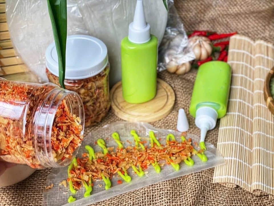 CB phơi sương bơ cốm-duoc-ban-tai-Ngoc Vang Banh Trang