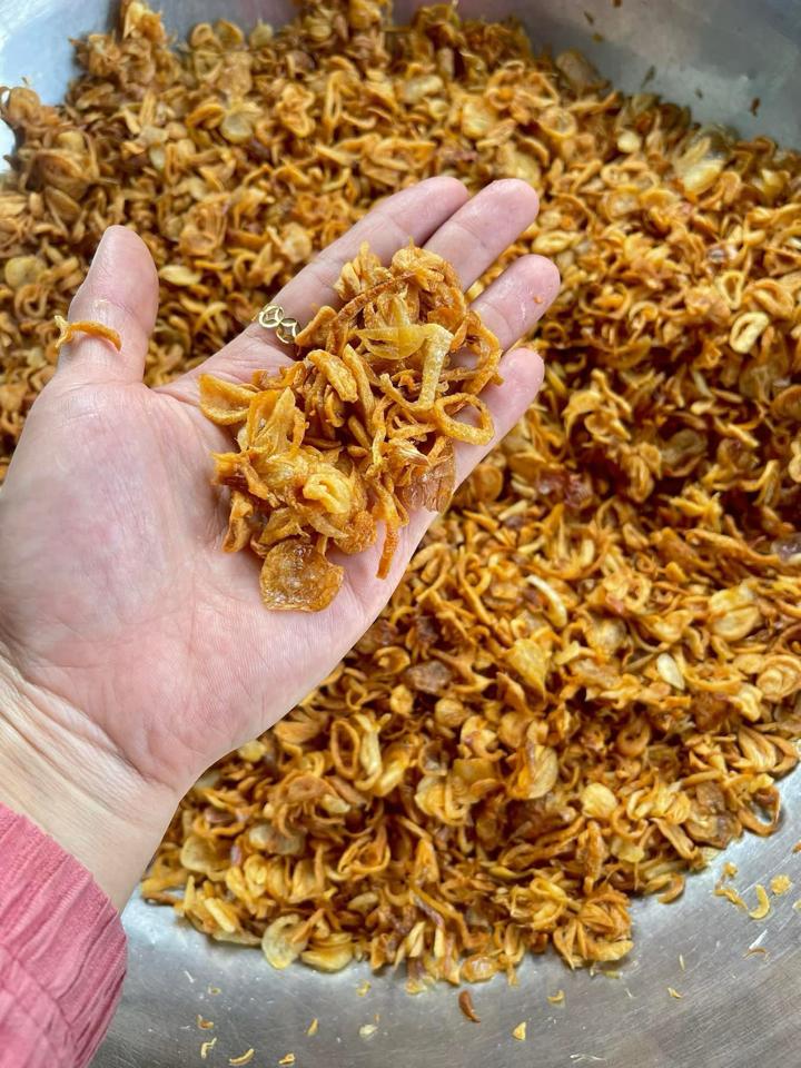 Hành phi ngon 200gam-duoc-ban-tai-Ngoc Vang Banh Trang