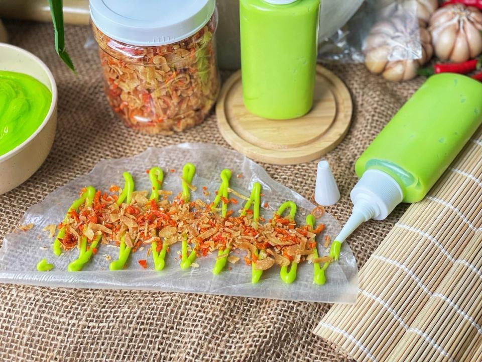 CB phơi sương bơ cốm-duoc-ban-tai-Ngoc Vang Banh Trang