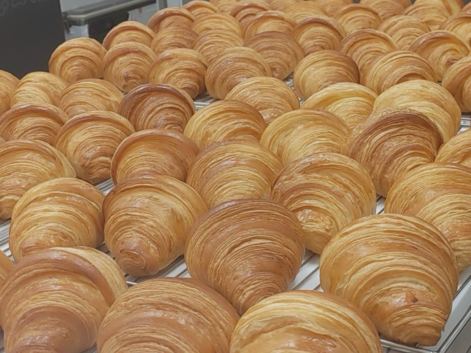 Croissant 30g-duoc-ban-tai-TD Pastry