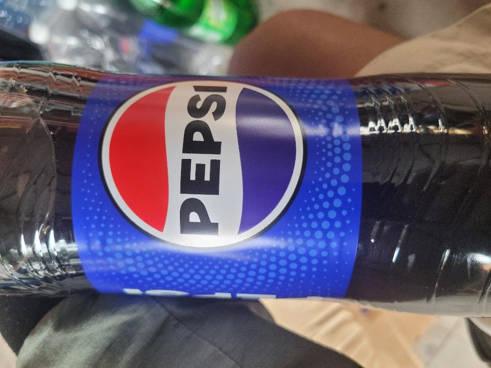 Nươc uong pepsi-duoc-ban-tai-Minhve