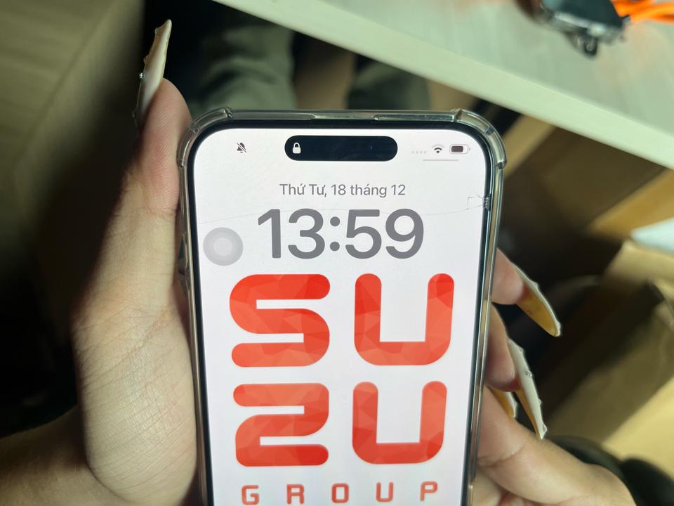 Iphone 16 Promax 3-duoc-ban-tai-SuZu Sevice