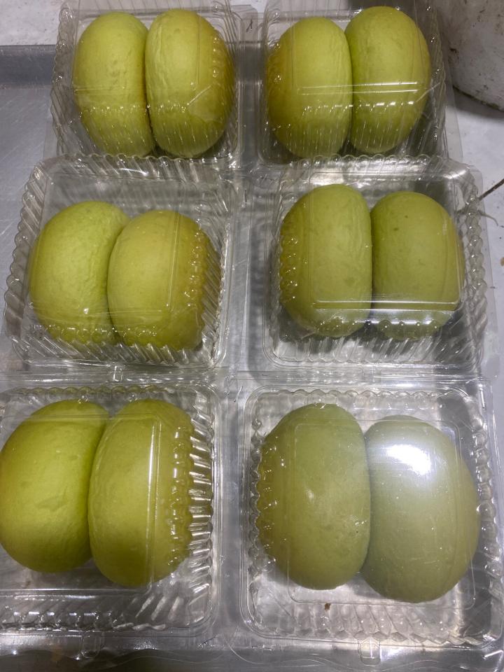 Sữa Chua trà xanh-duoc-ban-tai-Anh Đức BAKERY