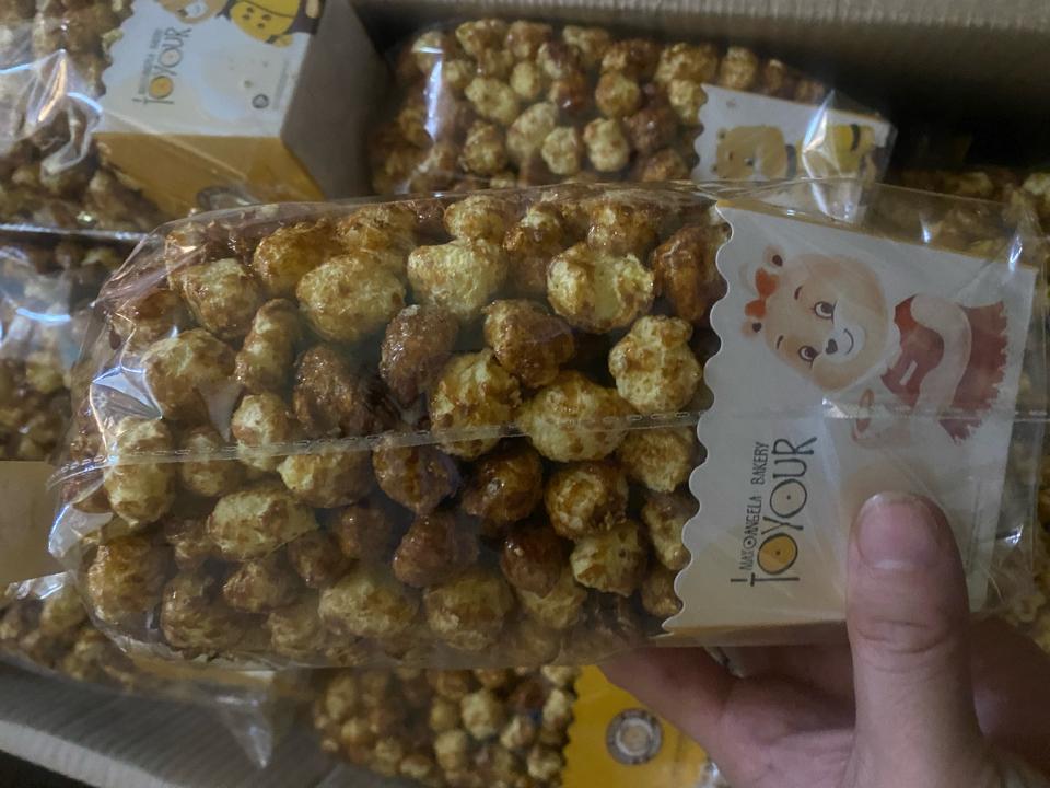 Bỏng sô-cô-la -duoc-ban-tai-Anh Đức BAKERY