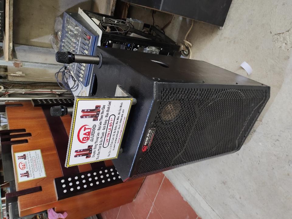 Loa Karaoke Di Động 3 Đường Tiếng Bas40-duoc-ban-tai-QUANG THUYÊN