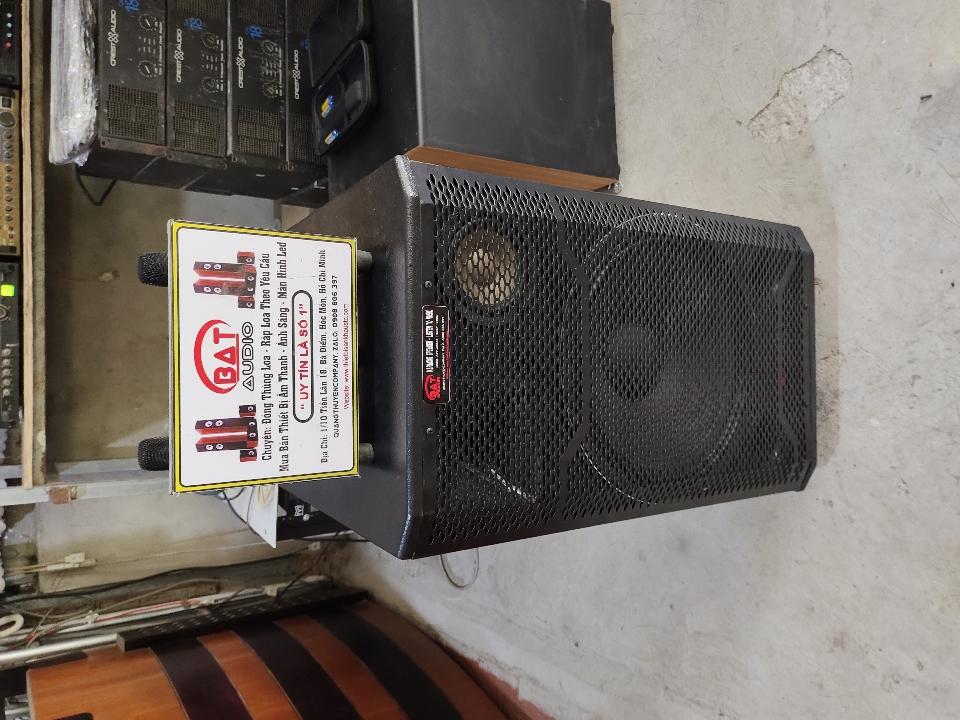 Loa Karaoke Di Động 3 Đường Tiếng Bas40-duoc-ban-tai-QUANG THUYÊN