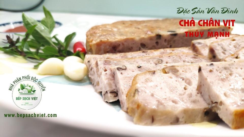Chả chân vịt-duoc-ban-tai-Bếp sạch Việt