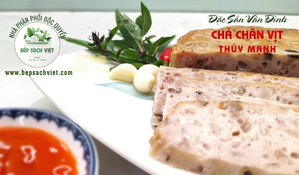 Chả chân vịt-duoc-ban-tai-Bếp sạch Việt