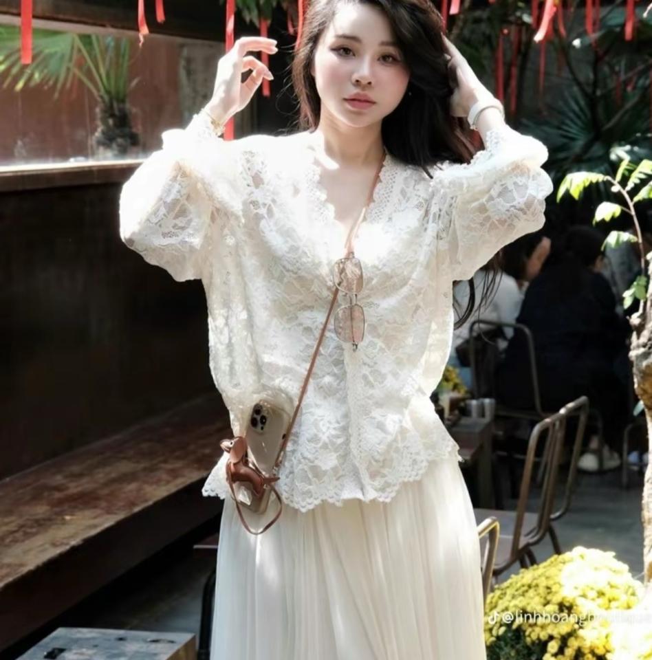 Set váy kem trắng dài kèm áo -duoc-ban-tai-NhưNhư-Cho Thuê Đồ Áo