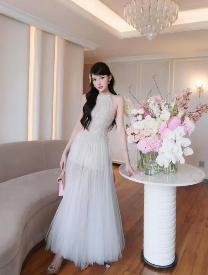 Váy yếm trắng lưới-duoc-ban-tai-NhưNhư-Cho Thuê Đồ Áo