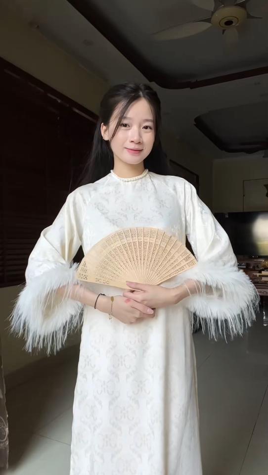 Áo dài tay lông to-duoc-ban-tai-NhưNhư-Cho Thuê Đồ Áo