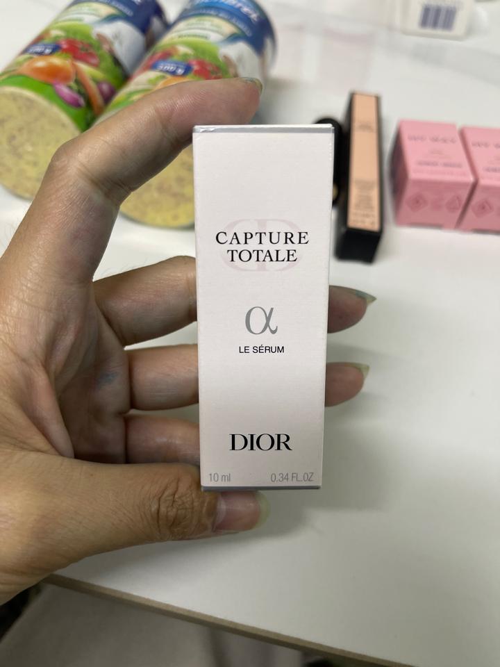 Serum dior 10ml-duoc-ban-tai-BEE🐝🐝🐝
