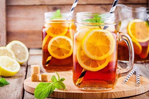 Lipton chanh-duoc-ban-tai-Coffee shop 1989