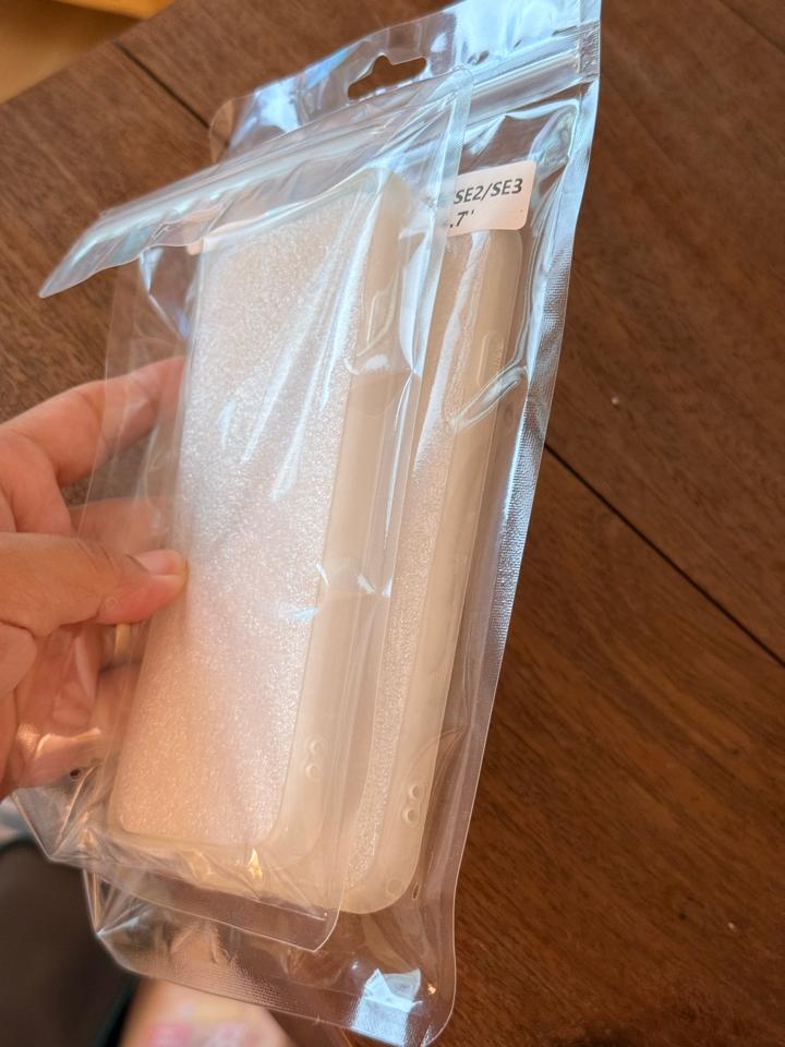 Ốp viền trong suốt iPhone 7/8/SE-duoc-ban-tai-Tin Tin coffee - Mạch Đông