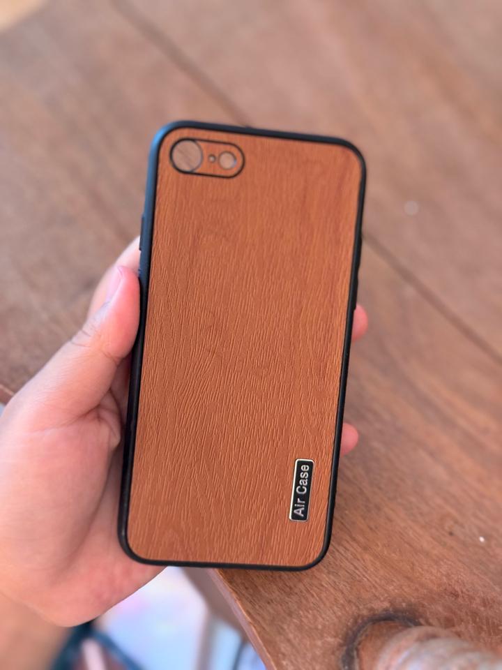 Ốp giả vân gỗ iPhone SE/7/8-duoc-ban-tai-Tin Tin coffee - Mạch Đông