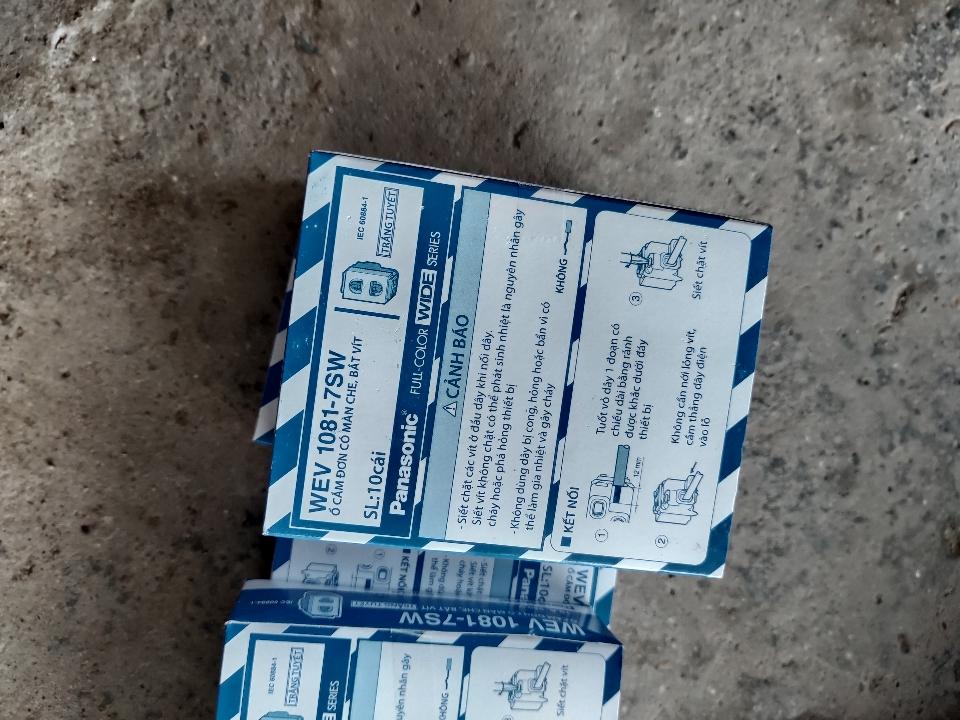 Hạt ổ panasonic to-duoc-ban-tai-Nguyễn Văn Hưởng