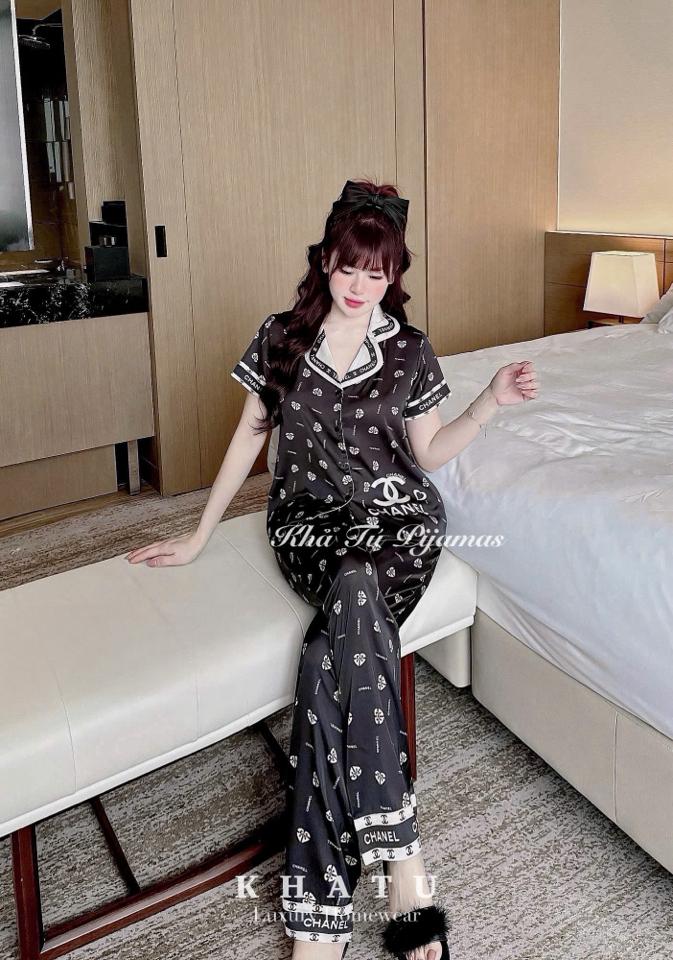 Cộc KT tim chanel-duoc-ban-tai-Khả Tú Pijamas