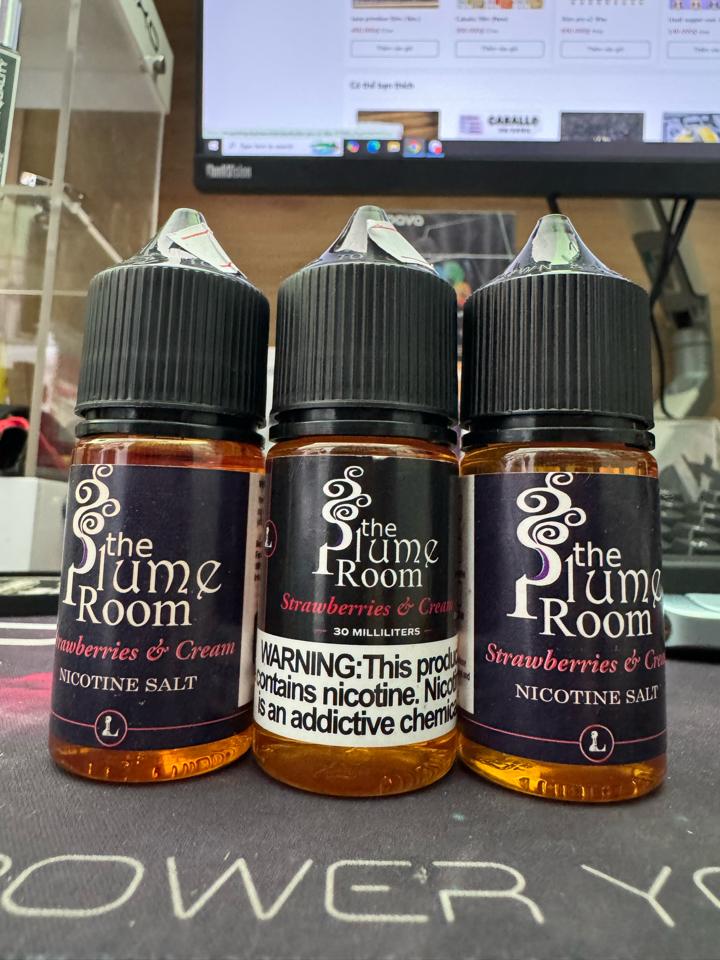 FIVE PAWNS ( THE LEGACY COLLECTION - PLUME ROOM ) - STRAWBERRY & CREAM ( KEM DÂU ) -duoc-ban-tai-đồ ăn vặt bình dương