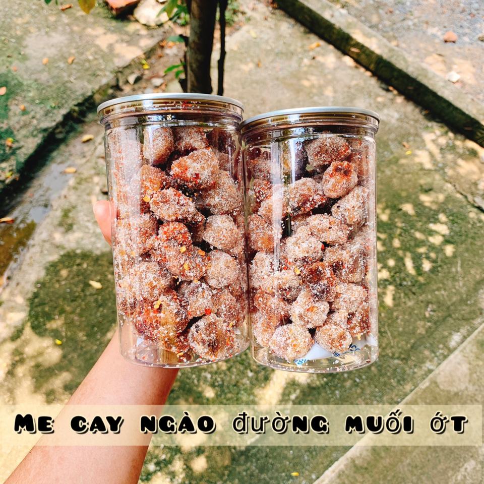 ☘️ Me cay ngào đường muối ớt 500gr-duoc-ban-tai-Hoàng Hoa _ Kho sỉ ăn vặt Bình Dương