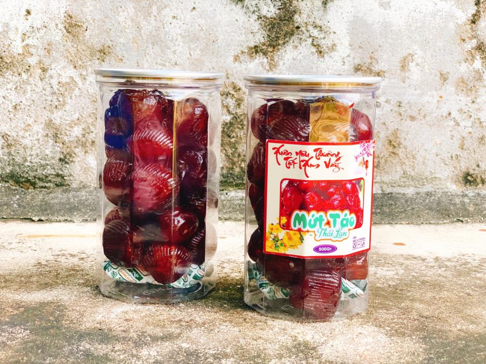 ☘️ Mứt táo Thái Lan 500gr-duoc-ban-tai-Hoàng Hoa _ Kho sỉ ăn vặt Bình Dương