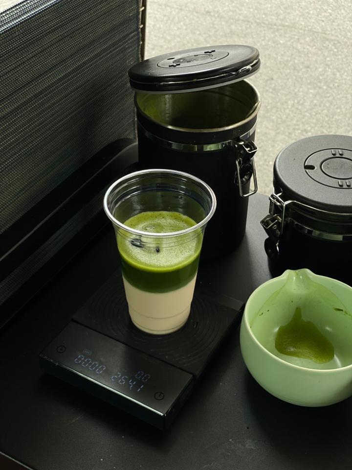 Standard Matcha Latte-duoc-ban-tai-(á) the matcha stand