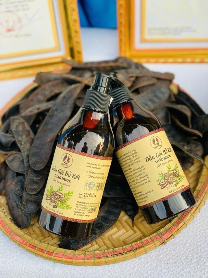 Dầu gội đầu bồ kết 300ml-duoc-ban-tai-PIZZA BẾP XINH
