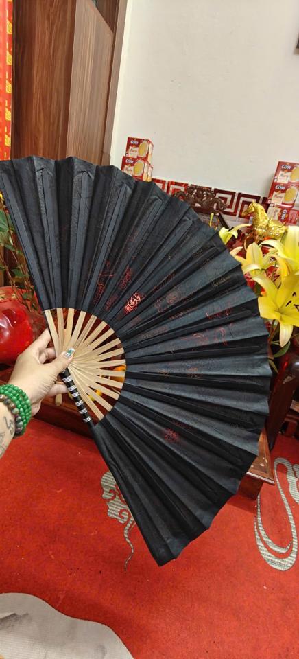 QUẠT GIẤY GIÓ SZ 35 NHIỀU MÀU-duoc-ban-tai-DIỆP MY PHONG THỦY TÂM LINH