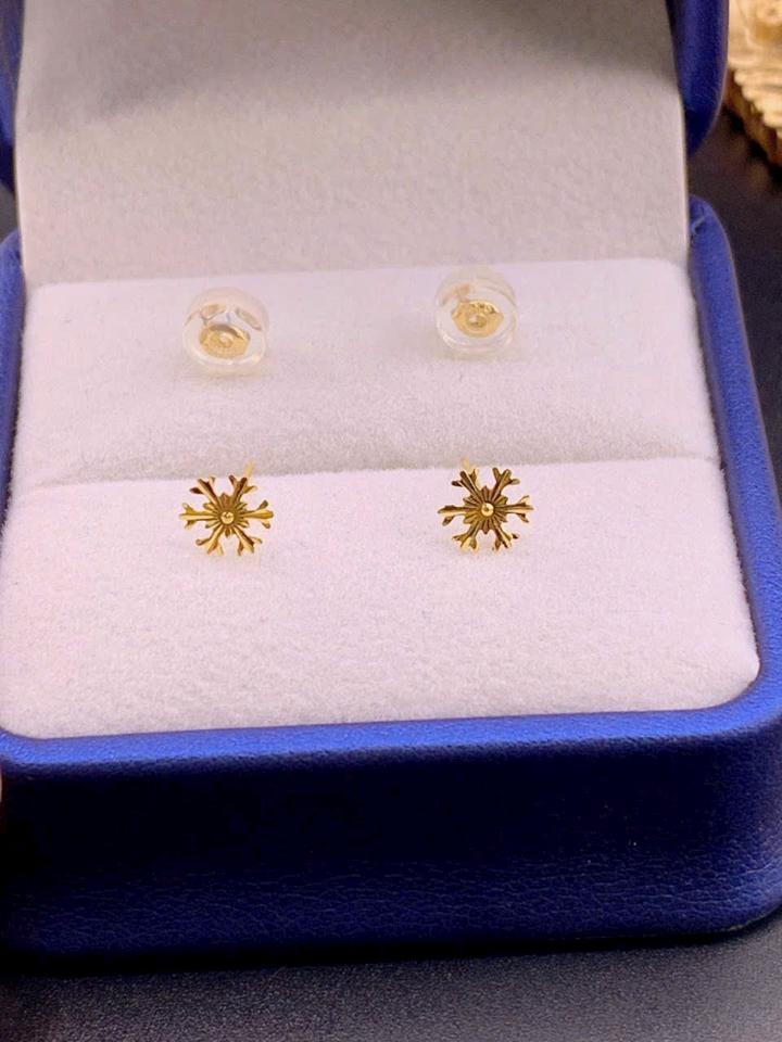 HOA TAI GOLD18K CHO BÉ -duoc-ban-tai-DIỆP MY PHONG THỦY TÂM LINH