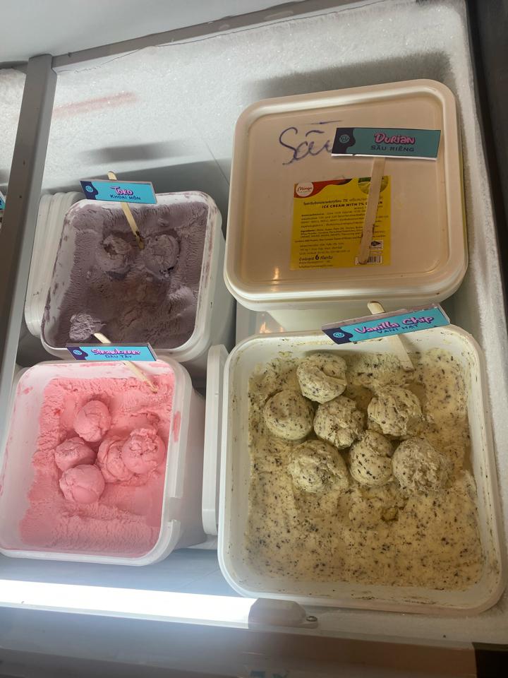 Kem Dâu-duoc-ban-tai-Kem Thái Lan Mingo