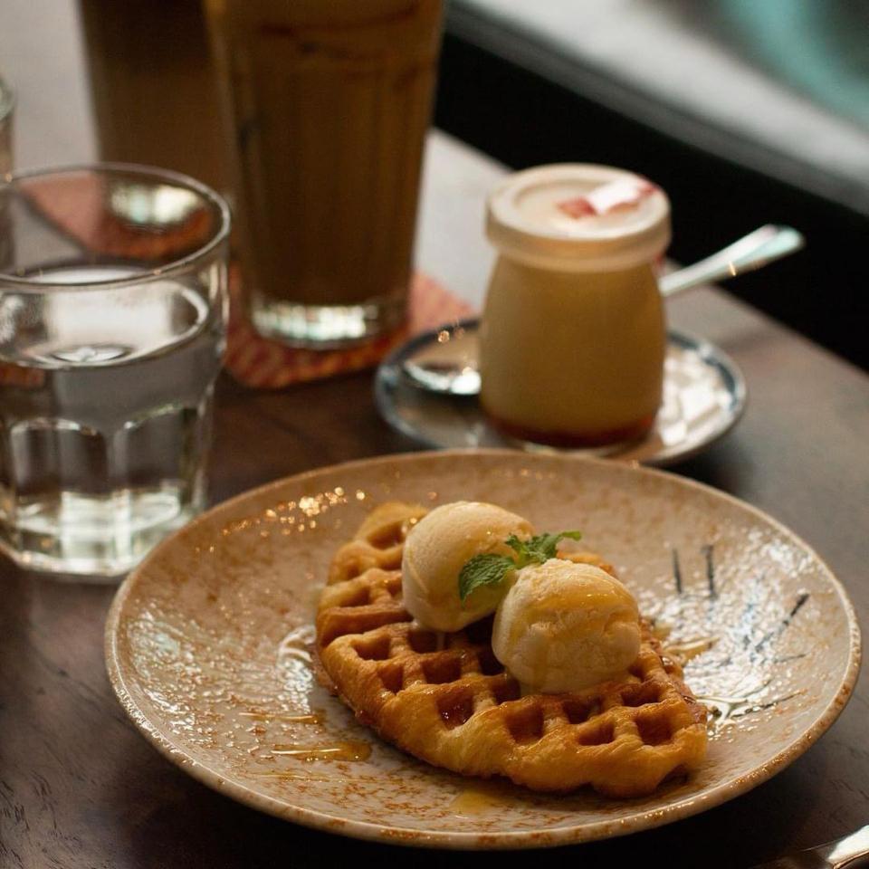 Kem Caramel-duoc-ban-tai-Kem Thái Lan Mingo