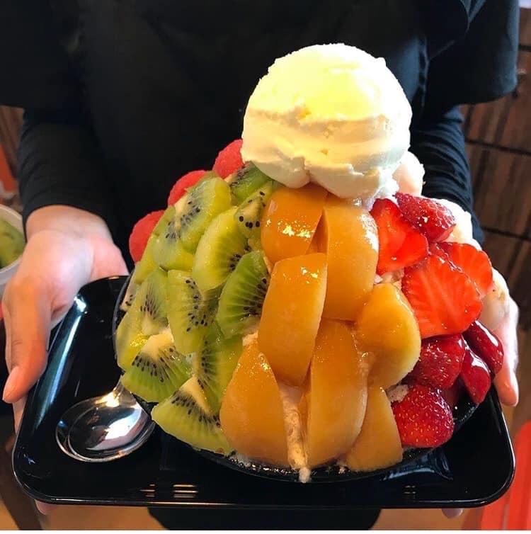 Kem Trái Cây-duoc-ban-tai-Kem Thái Lan Mingo