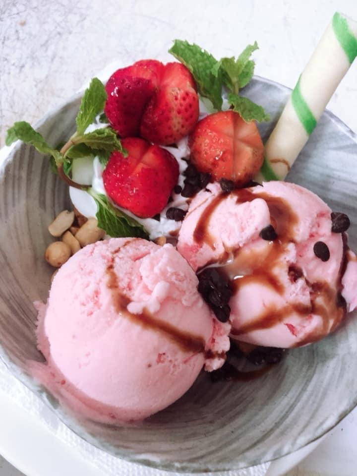 Kem Dâu-duoc-ban-tai-Kem Thái Lan Mingo