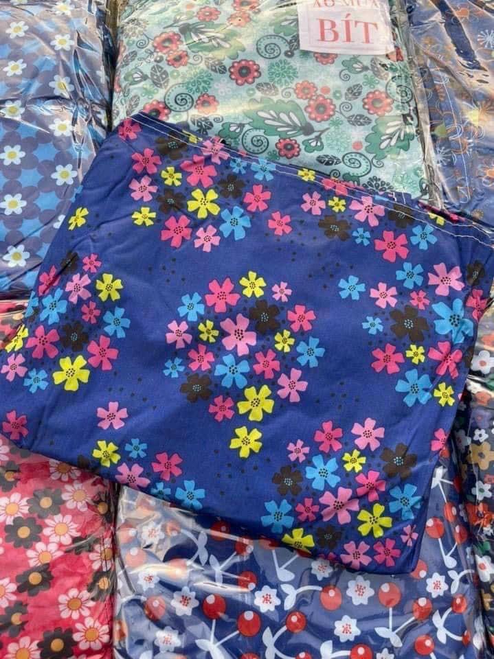 ÁO MƯA BÍT CHÚC SEN VẢI HOA SIÊU NHẸ-duoc-ban-tai-SHOP NGỌC ÁNH