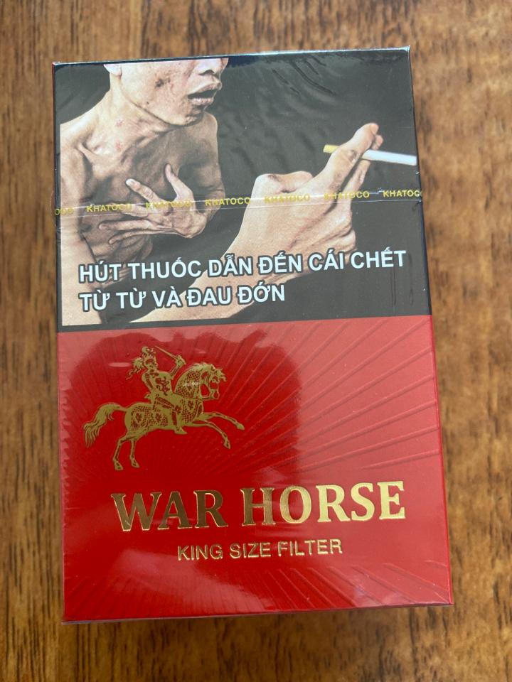 Ngựa đỏ-duoc-ban-tai-Tạp hoá Mai Thương