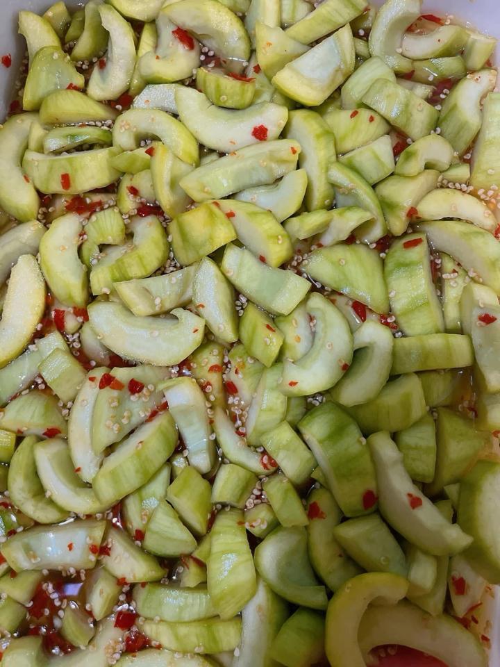 Xoài ngâm cay ( 1 lạng ) -duoc-ban-tai-UYÊN NHƯ XIN CHÀO