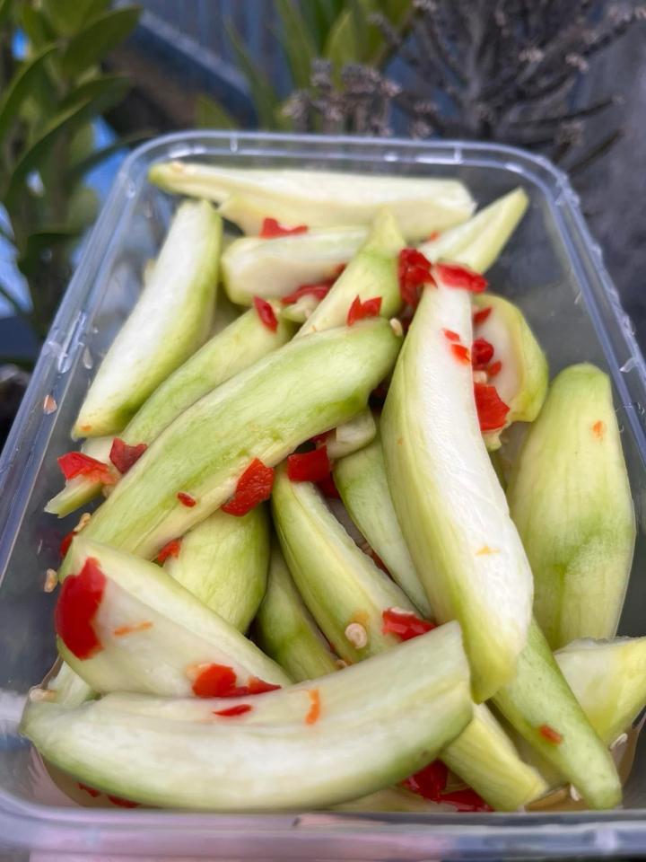 Xoài ngâm cay ( 1 lạng ) -duoc-ban-tai-UYÊN NHƯ XIN CHÀO